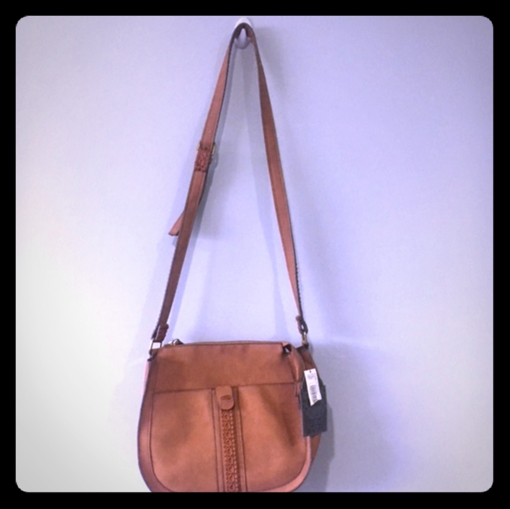 Brown cross bag (tshirt &Jean's)
